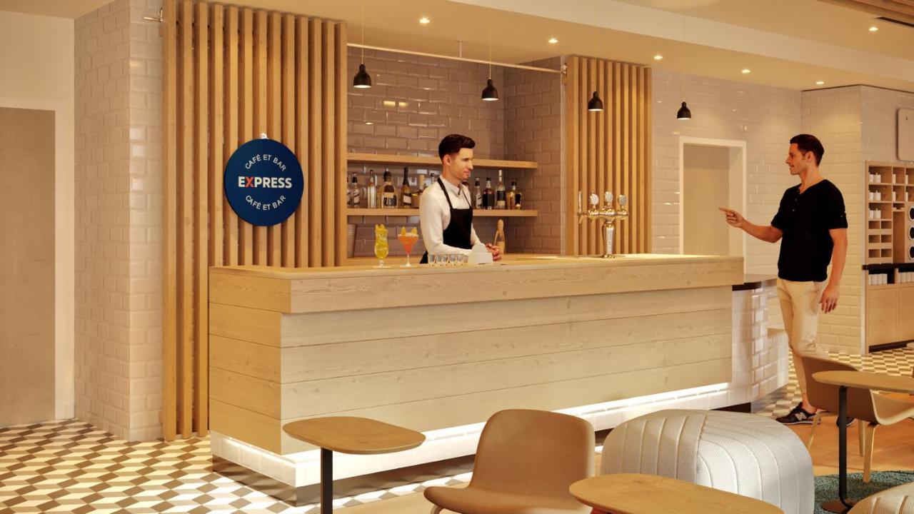 Holiday Inn Express - Marne-La-Vallee Val D'Europe By Ihg Bailly-Romainvilliers Exterior photo