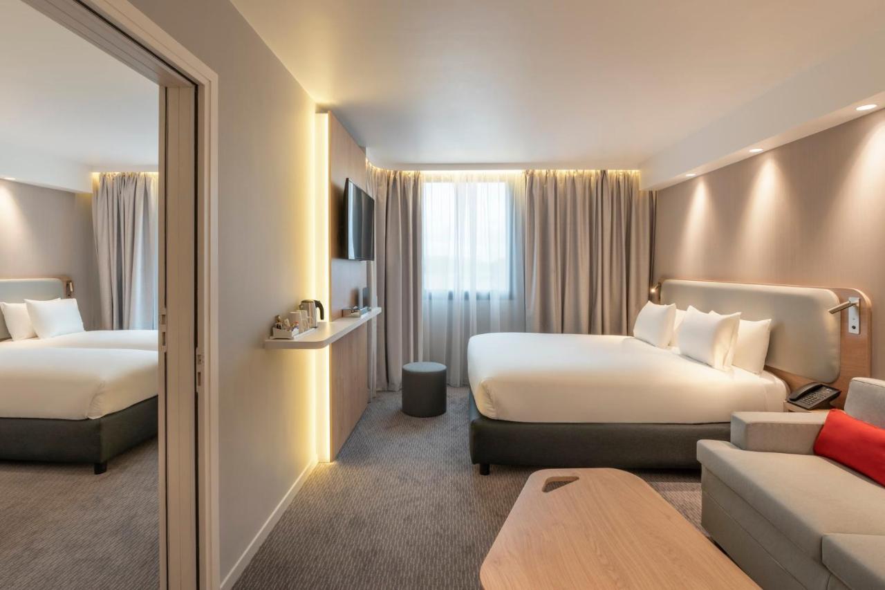 Holiday Inn Express - Marne-La-Vallee Val D'Europe By Ihg Bailly-Romainvilliers Exterior photo